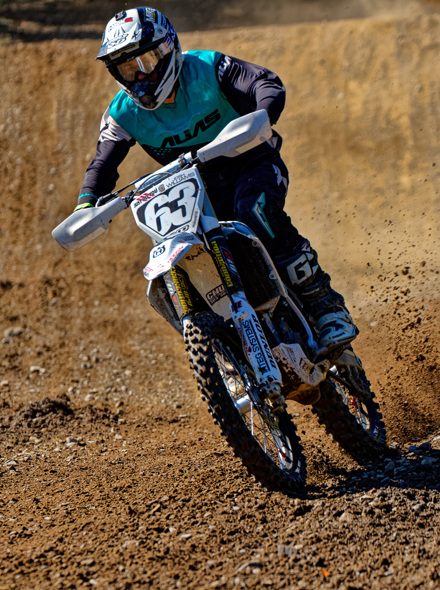 Motocross Ruth Plucinski 16