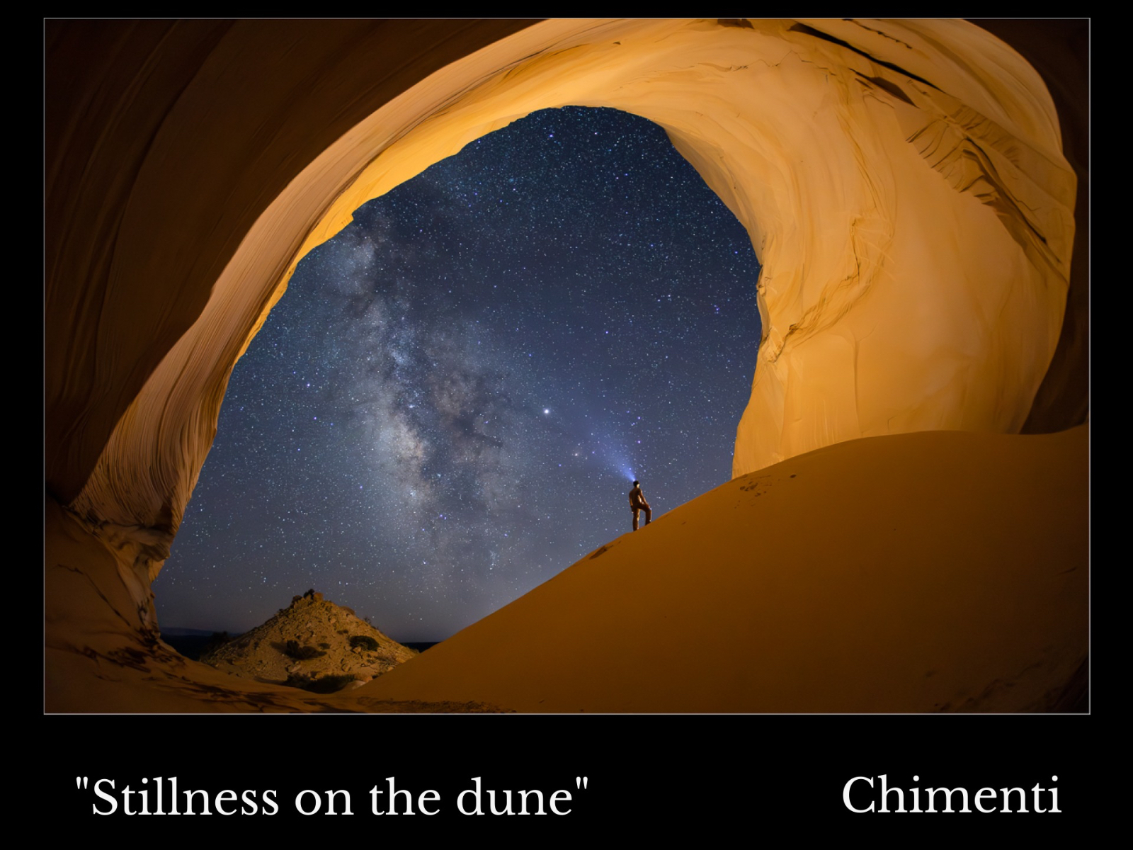 Stilness on the dune framed