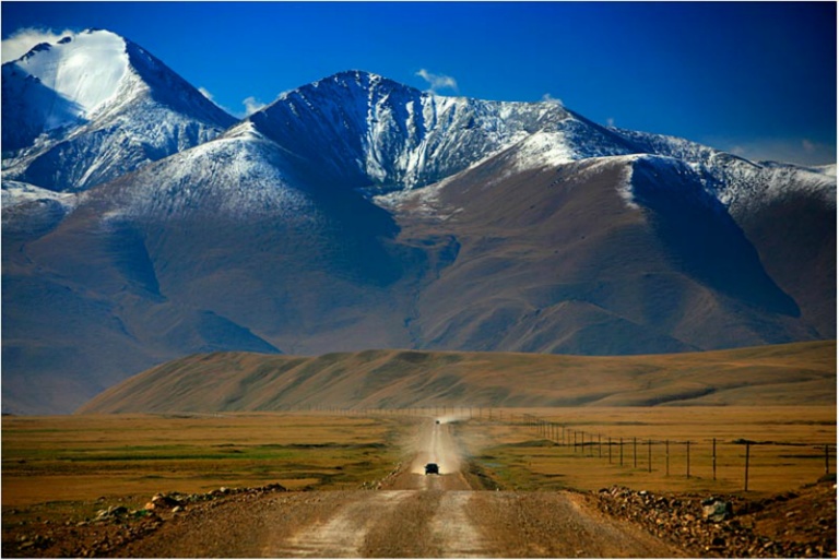 January 2008 Print - Jia Han Dong - Road on  High Mountain
